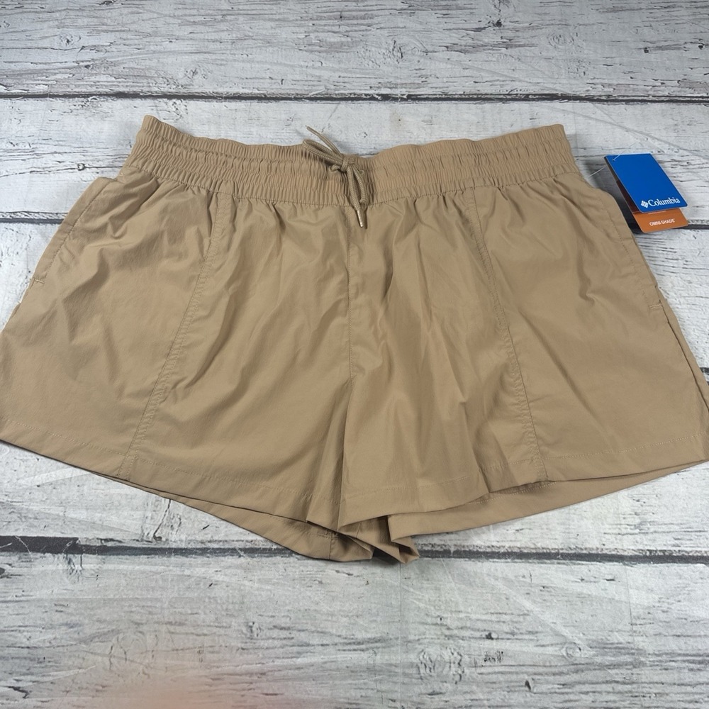 New Columbia Boundless Trek Shorts Womens XL Omni-Shade Lightweight Active  Tan